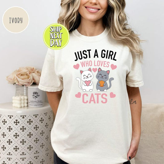 Just A Girl Who Loves Cats Tee V3