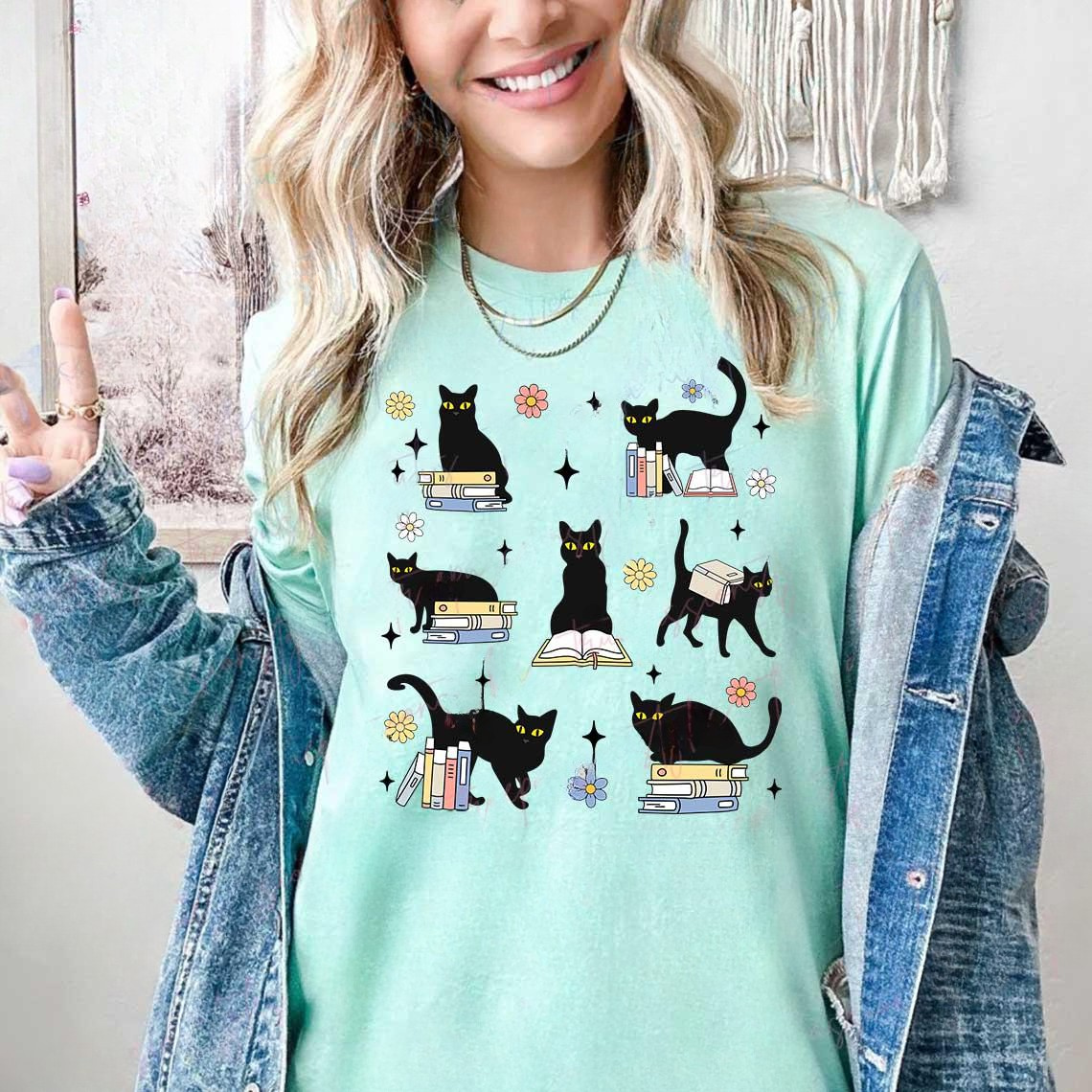 Cat's Books Tee