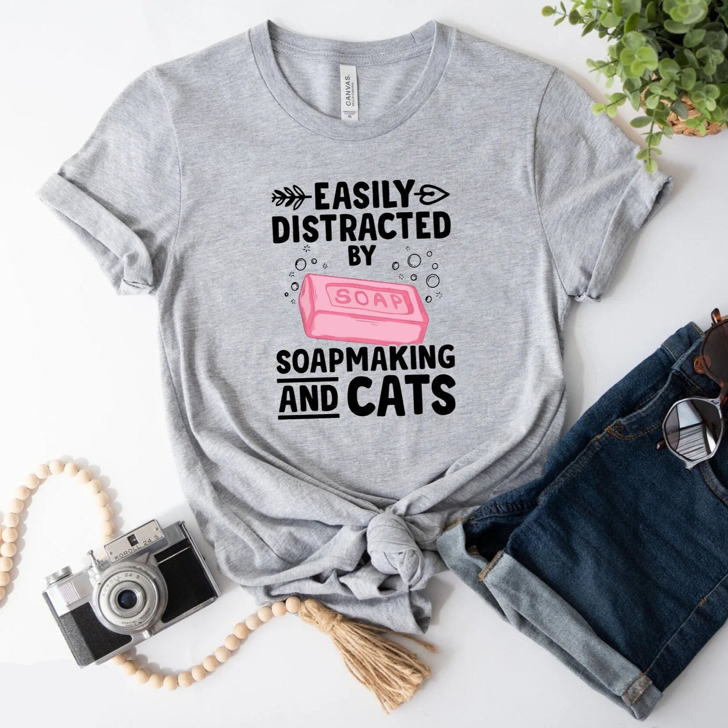 Easily Distracted Tee Cat