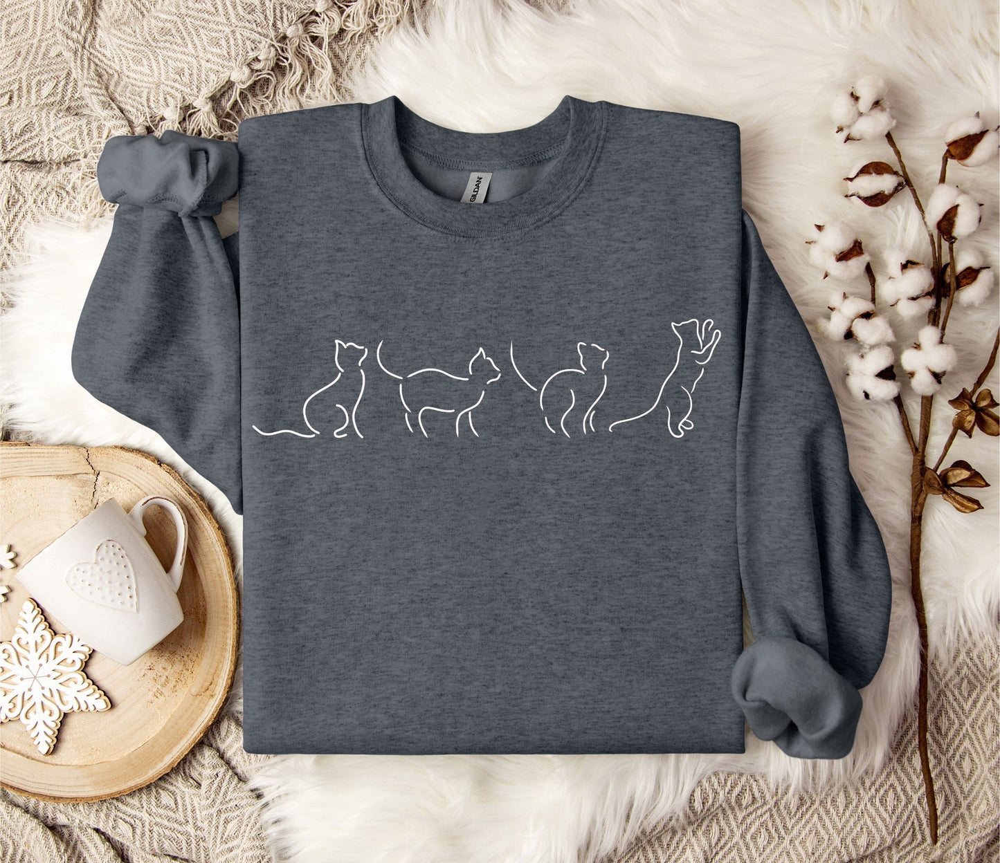 The Cat Outline Sweater