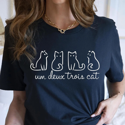 Um Deux Trois Cat T-Shirt