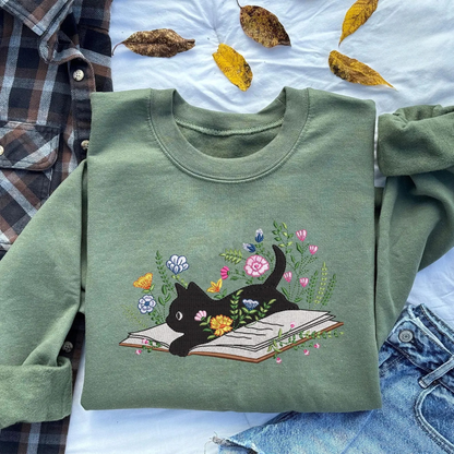 Black Cat Sweatshirt V5