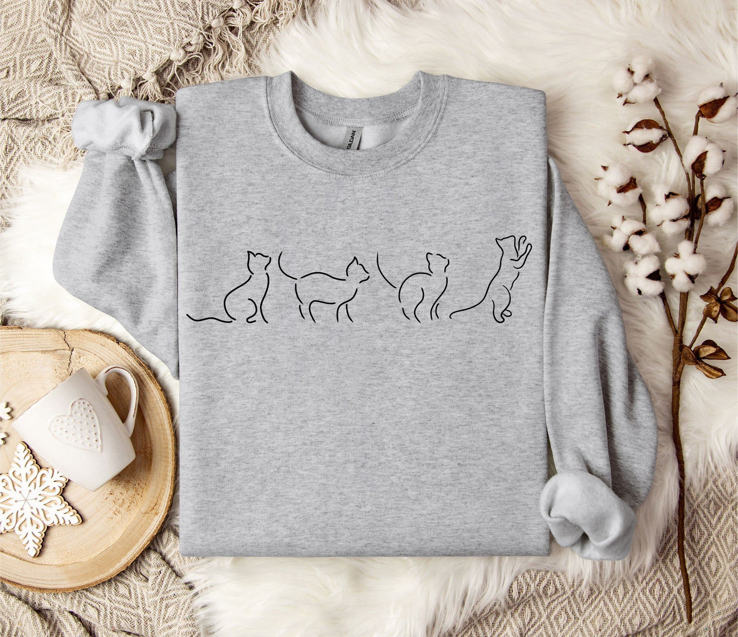 The Cat Outline Sweater
