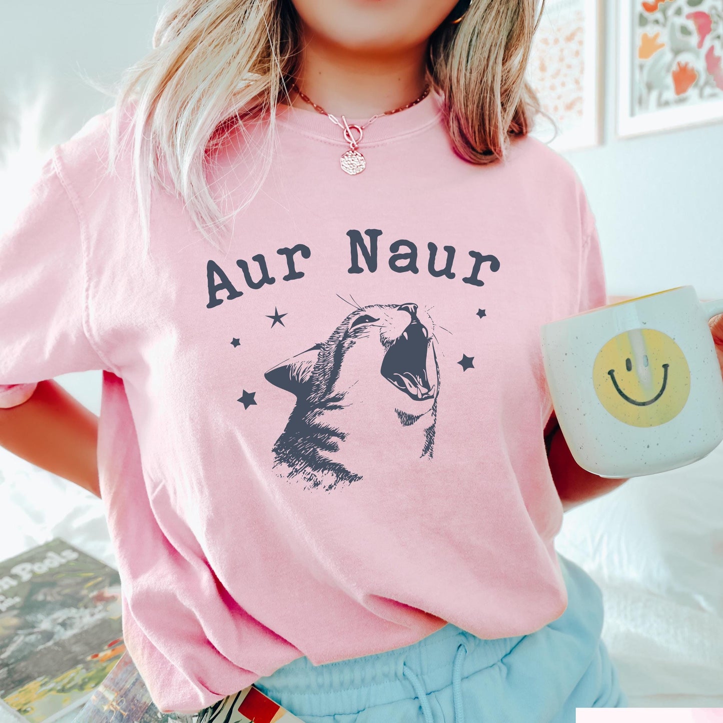 Aur Naur Cat T-Shirt