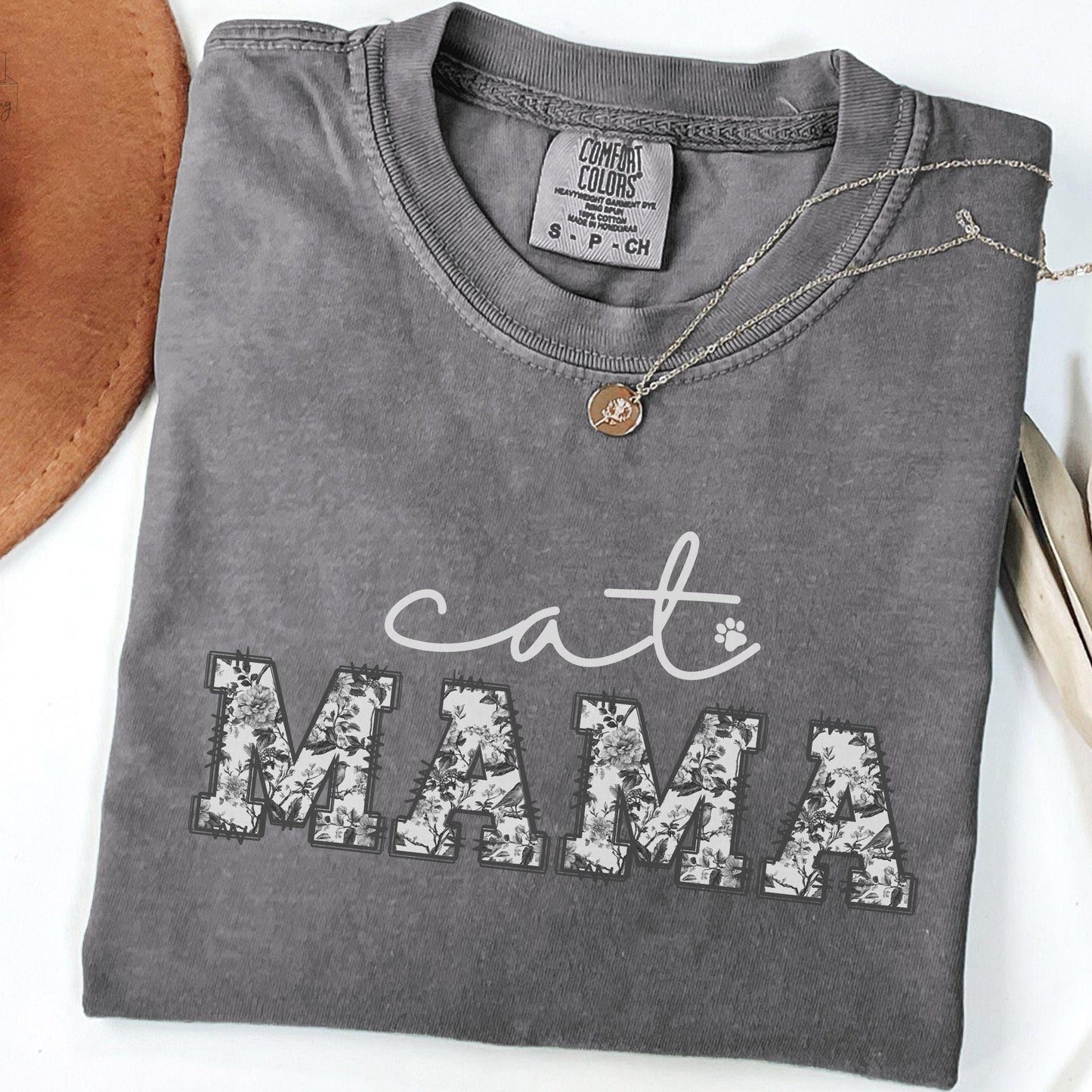Cat Mama Tee V12
