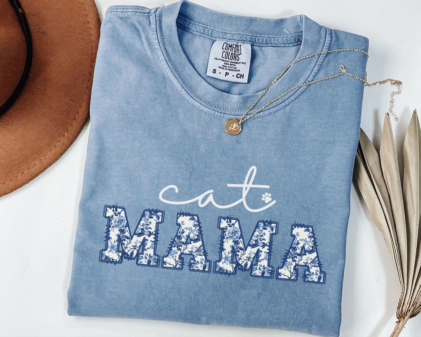 Cat Mama Tee V12