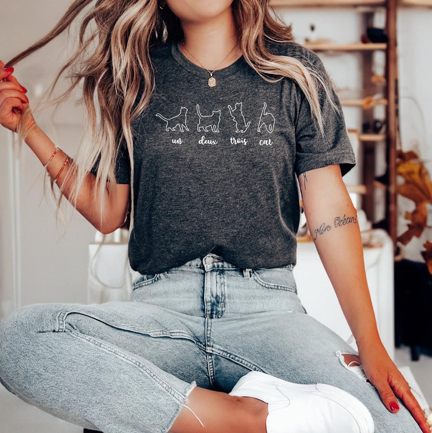 Un Deux Trois Cat Tee V17