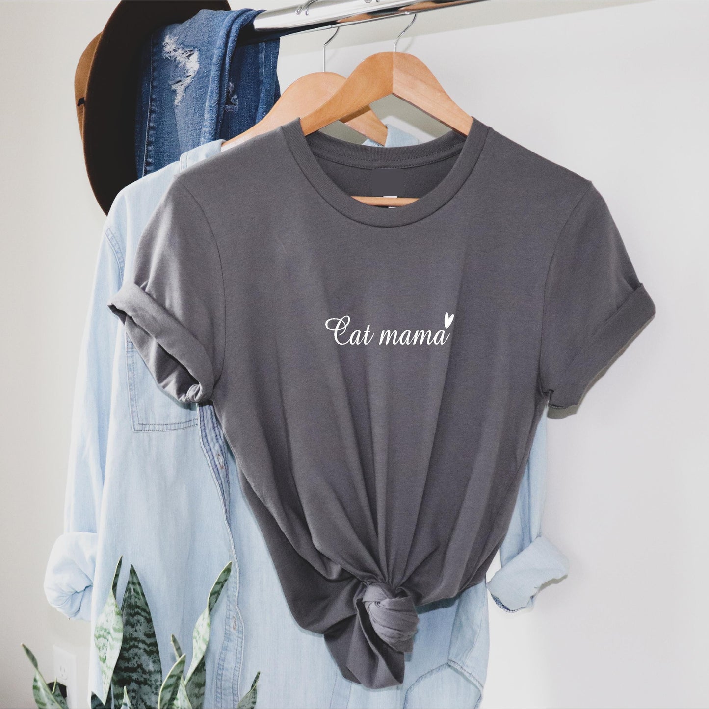Cat Mama Tee V10