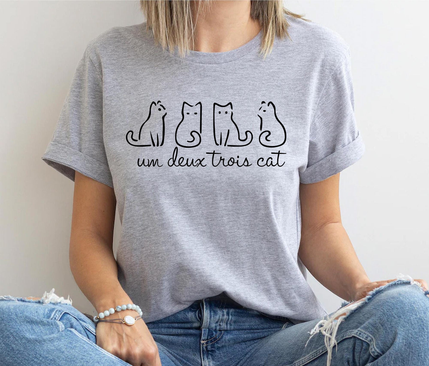 Um Deux Trois Cat T-Shirt