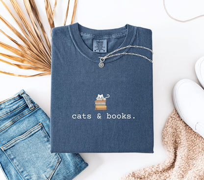 Cats & Books Shirt V4