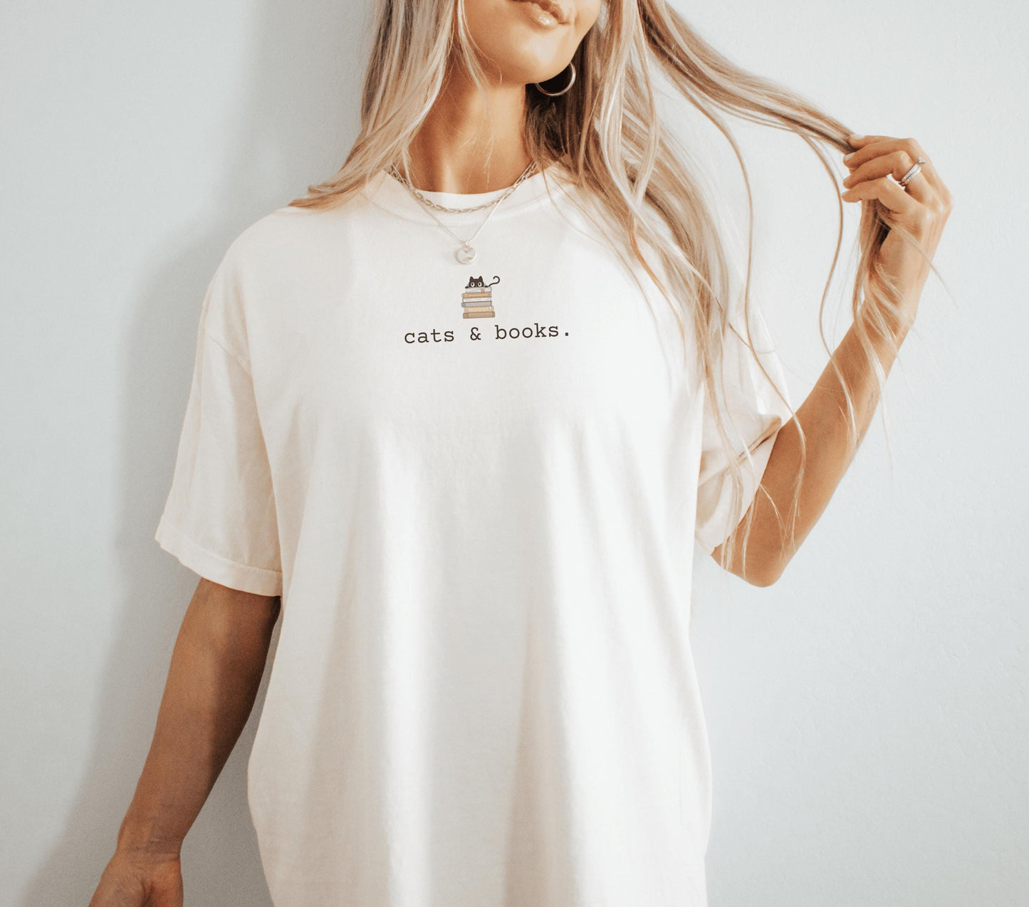 Cats & Books Shirt V4