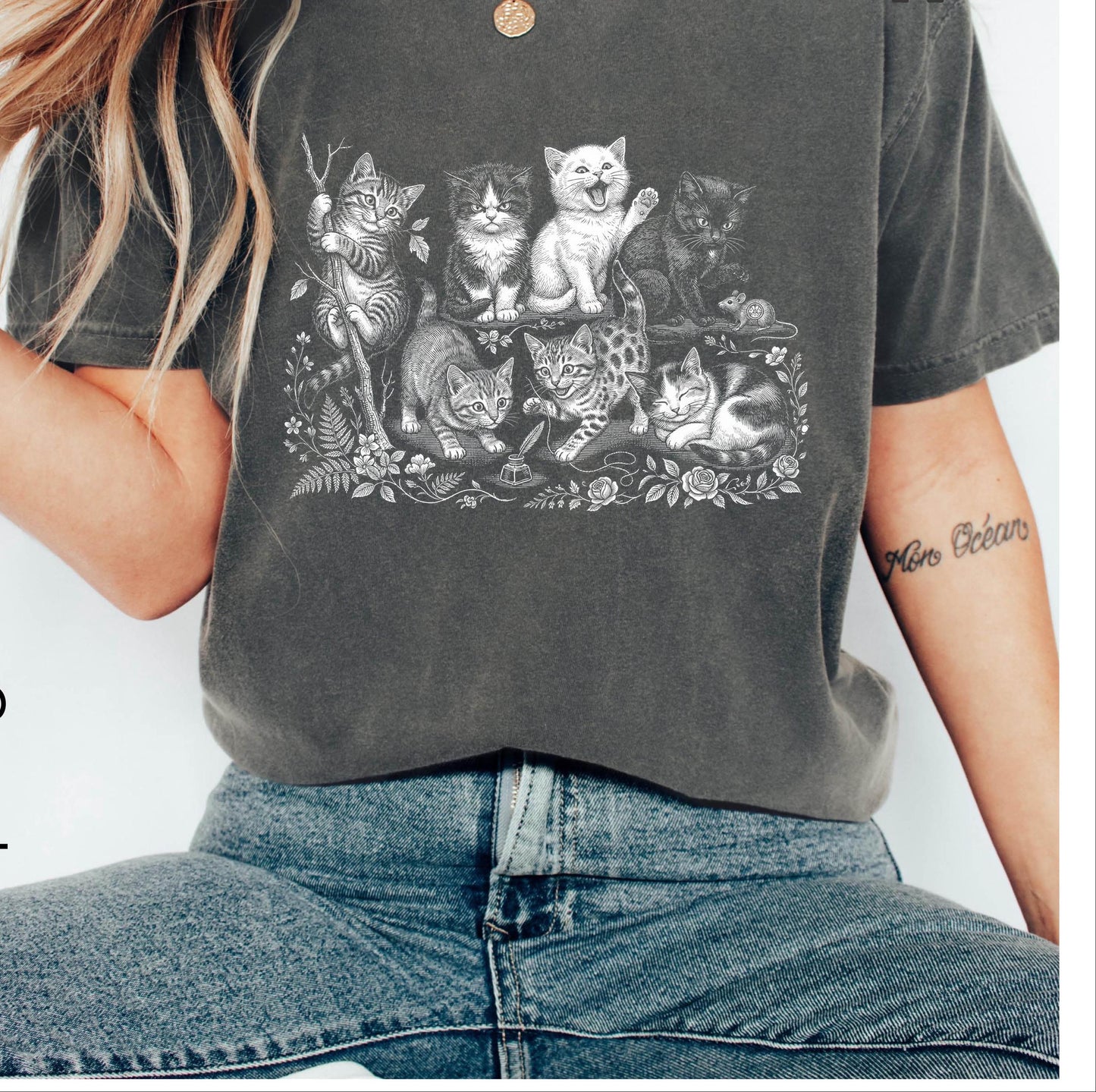 Cats 90s Vintage Style Tee V2