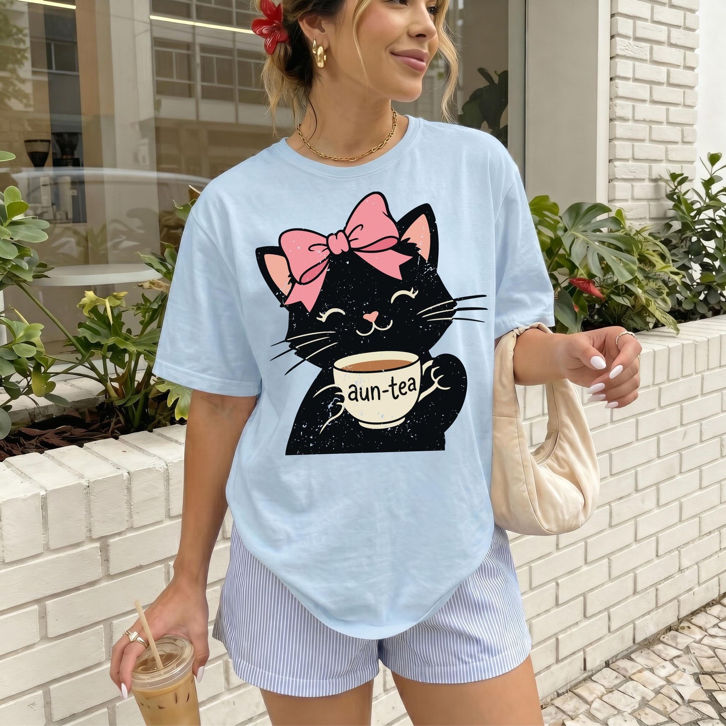 Aun-Tea Cat Shirt