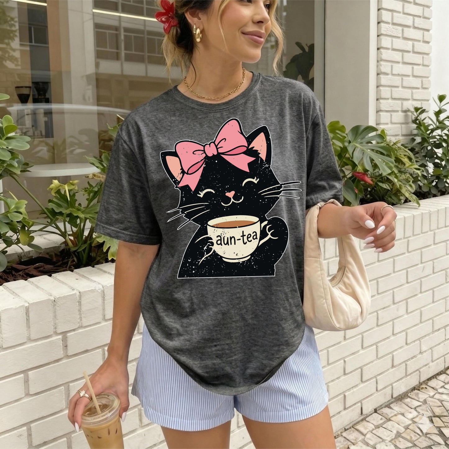 Aun-Tea Cat Shirt