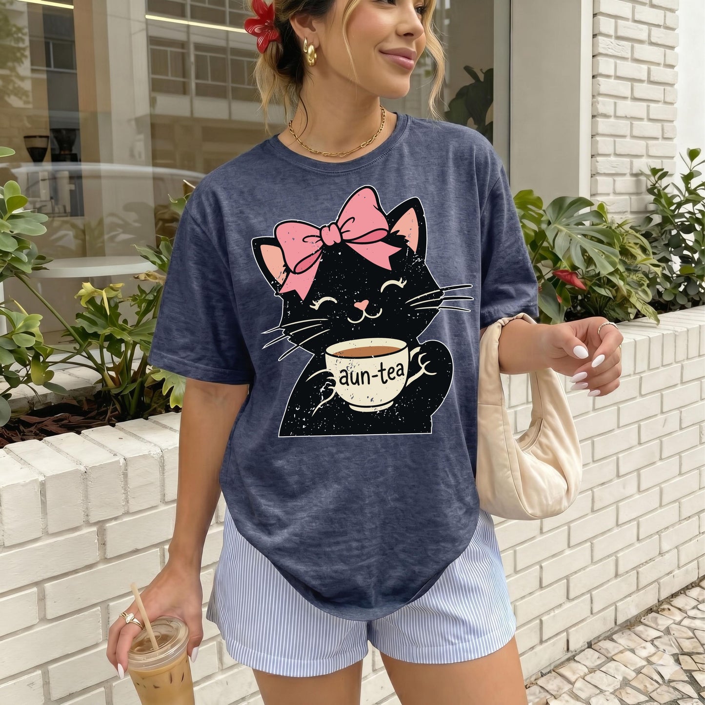 Aun-Tea Cat Shirt