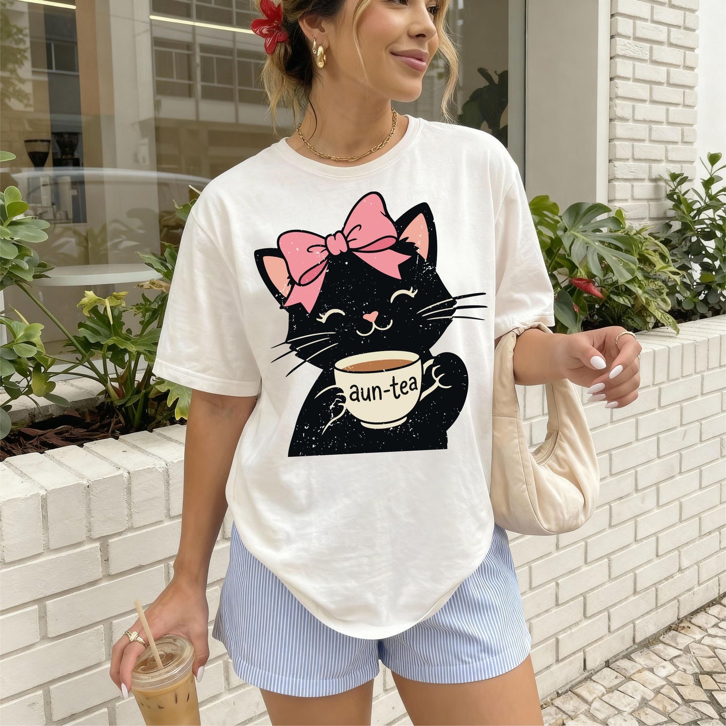 Aun-Tea Cat Shirt