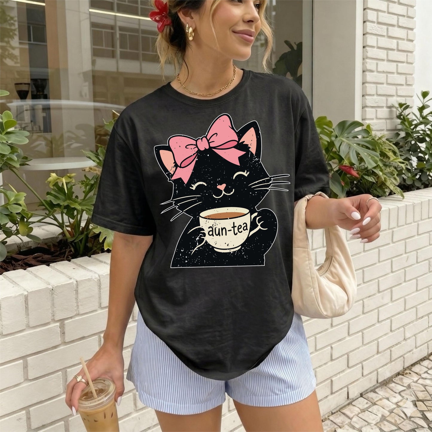 Aun-Tea Cat Shirt