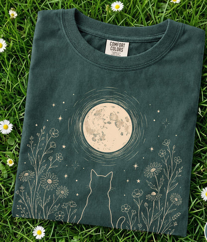 Minimalist Cat Lover T-Shirt
