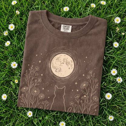 Minimalist Cat Lover T-Shirt
